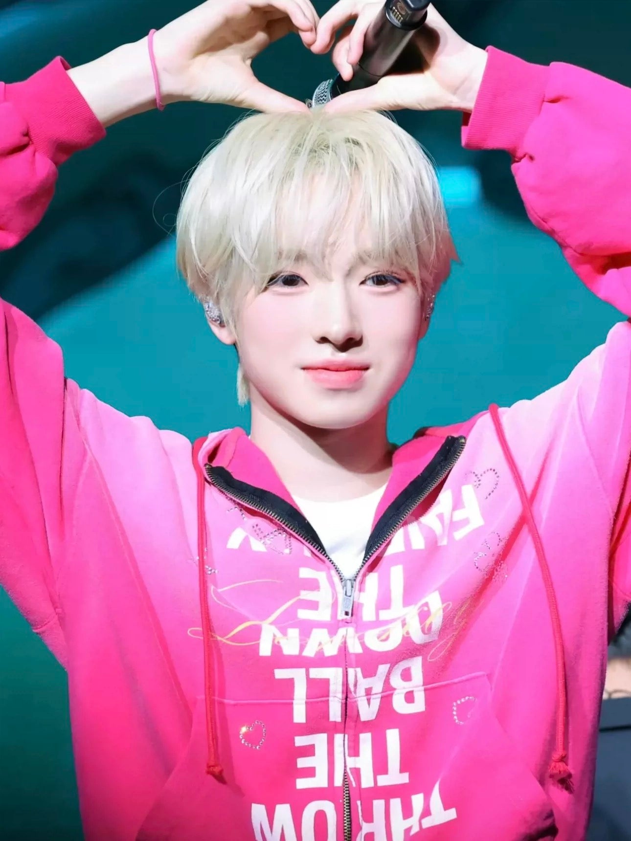 H2H Stella & RIIZE Sakuya Style Rude Pink Hoodie